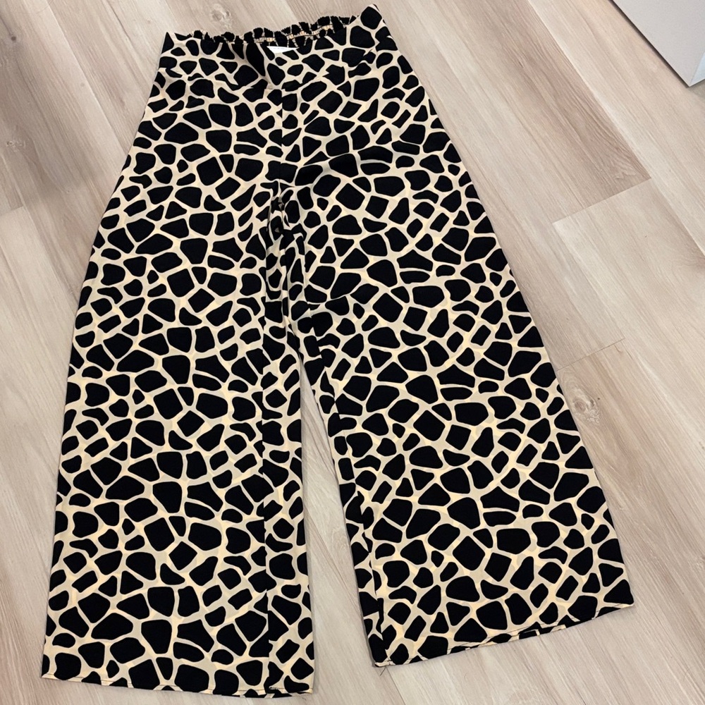 Bar III animal print Wide-Leg Pants Sz L NWT